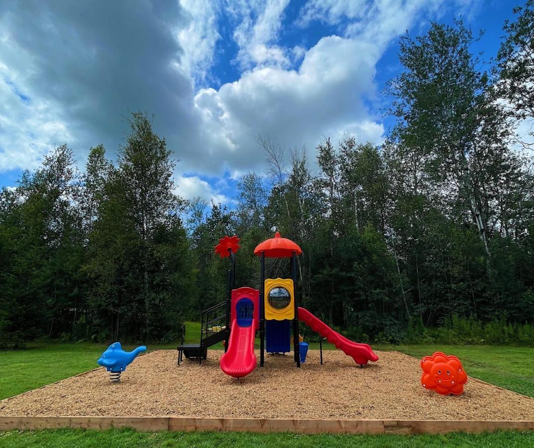 Chalets Du Domaine Yamaska Бромон Экстерьер фото